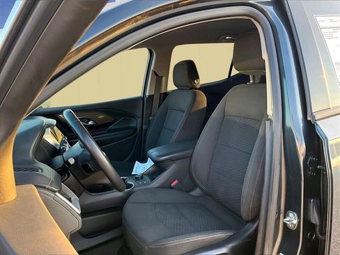 Used 2018 GMC Terrain SLE w/ Driver Convenience Package image 5