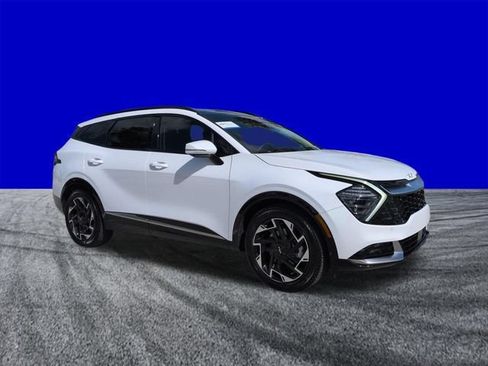 Used 2025 Kia Sportage SX FWD image 2