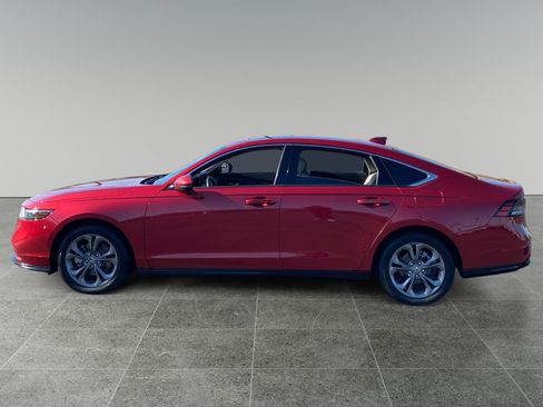 Used 2023 Honda Accord EX-L image 2