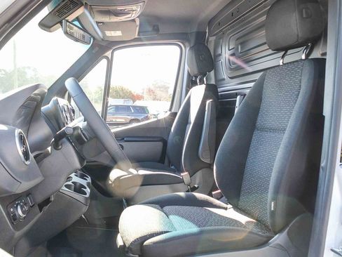 New 2026 Mercedes-Benz Sprinter 2500 image 13
