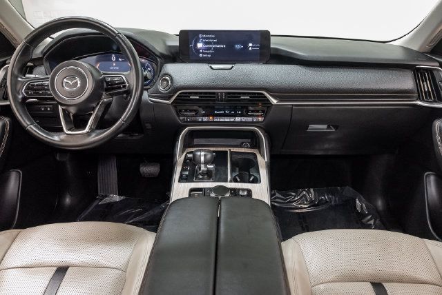 Used 2024 MAZDA CX-90 Plug-In Hybrid w/ Preferred AWD/4WD image 29