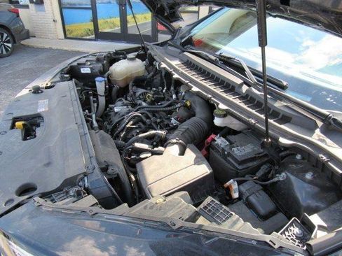 Used 2022 Ford Edge SEL w/ Sport Appearance Package image 38