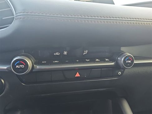 Used 2025 MAZDA MAZDA3 s Sport image 24