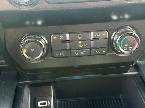 Used 2019 Ford F150 XL w/ Equipment Group 101A Mid AWD/4WD image 16