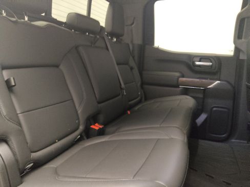 Used 2021 GMC Sierra 1500 SLT w/ SLT Premium Plus Package RWD image 19