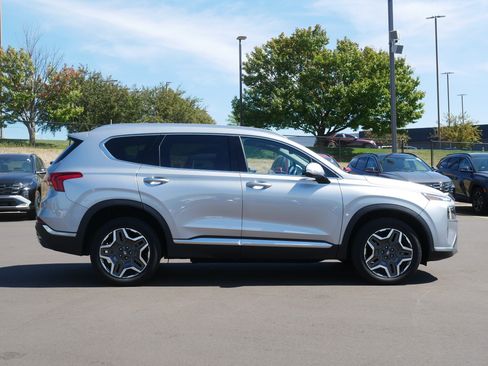 Used 2023 Hyundai Santa Fe Limited AWD/4WD image 5