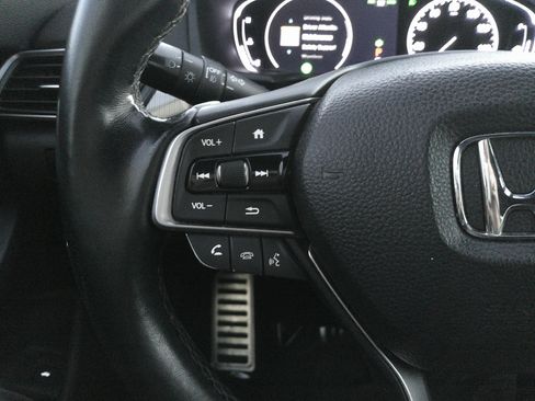 Used 2018 Honda Accord Sport image 20