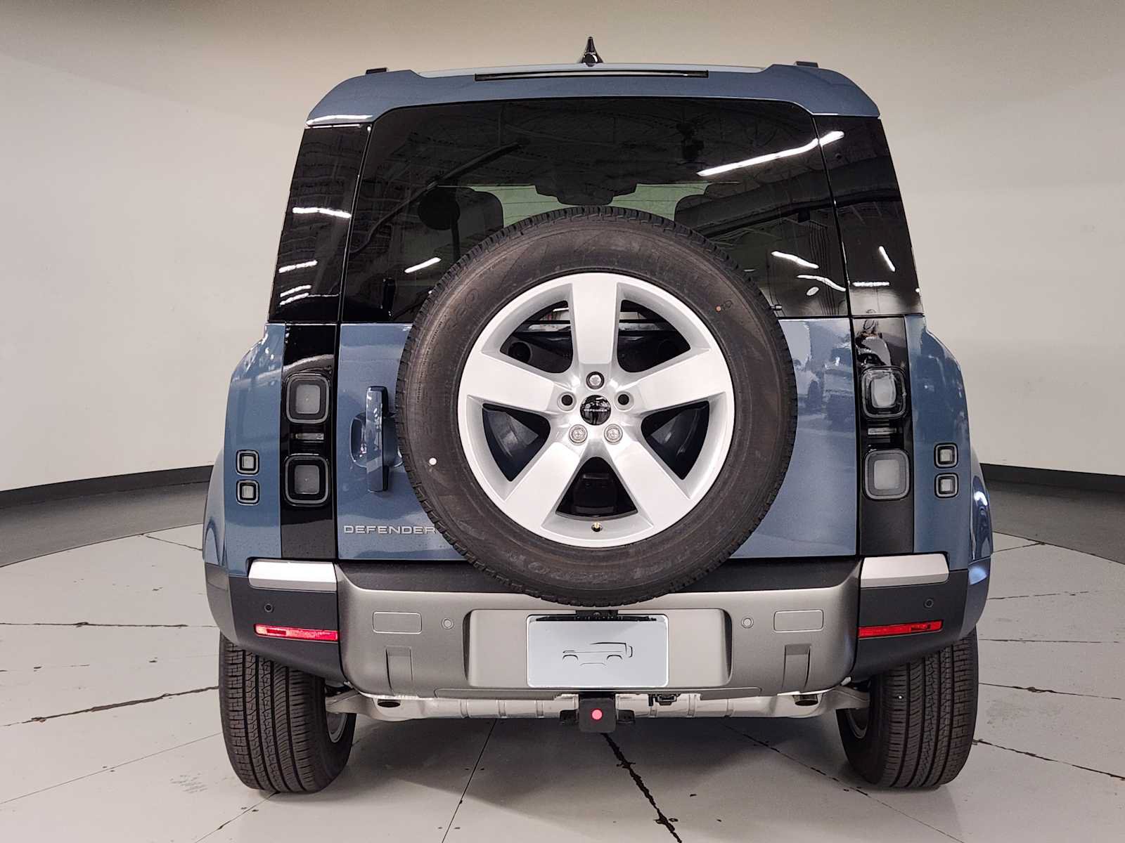 New 2026 Land Rover Defender 110 S AWD/4WD image 10