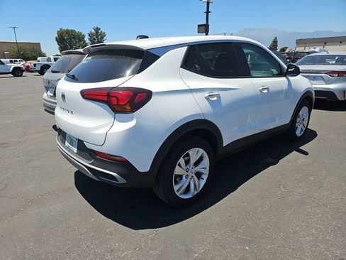 Used 2025 Buick Encore GX Preferred FWD image 3
