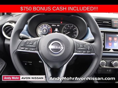 New 2025 Nissan Versa SV w/ Trunk Package FWD image 15
