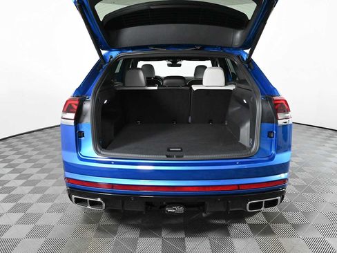 Certified 2024 Volkswagen Atlas Cross Sport SEL Premium R-Line AWD/4WD image 10