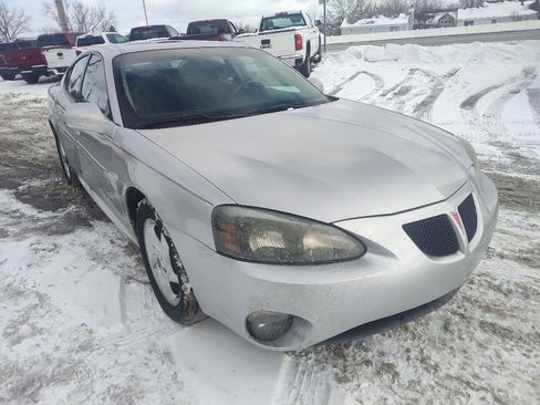 Used 2004 Pontiac Grand Prix GTP image 3