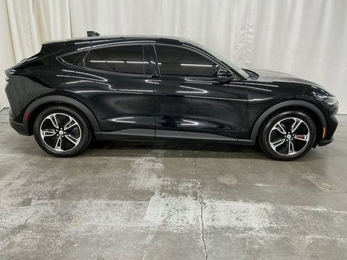 Used 2021 Ford Mustang Mach-E Select w/ Comfort/Appearance Package image 2