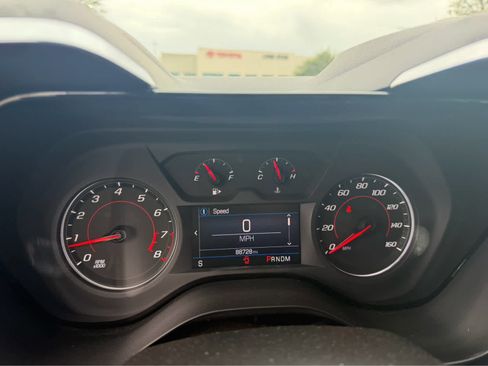 Used 2019 Chevrolet Camaro LS RWD image 11