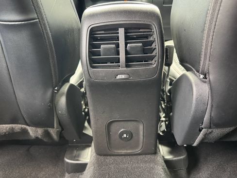Used 2024 Ford Escape ST-Line w/ Tech Pack #1 AWD/4WD image 35