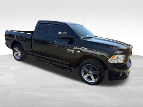 Certified 2017 RAM 1500 Express w/ Express Value Package image 30