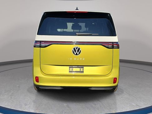 New 2025 Volkswagen ID. Buzz 1st Edition image 6