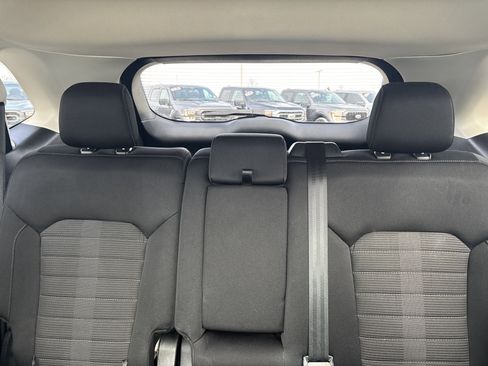 Used 2018 Ford Edge SEL image 13