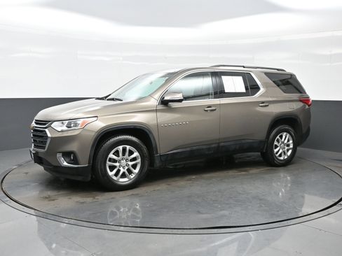 Used 2020 Chevrolet Traverse LT AWD/4WD image 5