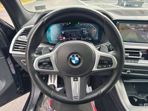 Used 2023 BMW X5 xDrive40i w/ M Sport Package image 18