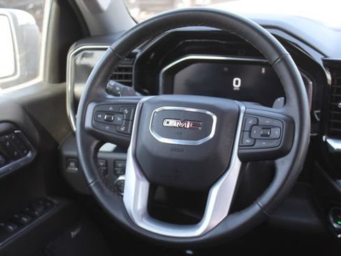 Used 2024 GMC Sierra 1500 SLT AWD/4WD image 23