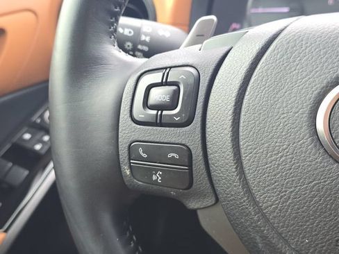 Used 2025 Lexus IS 350 F Sport RWD image 18