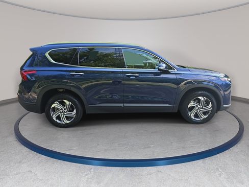 Used 2023 Hyundai Santa Fe SEL FWD image 4