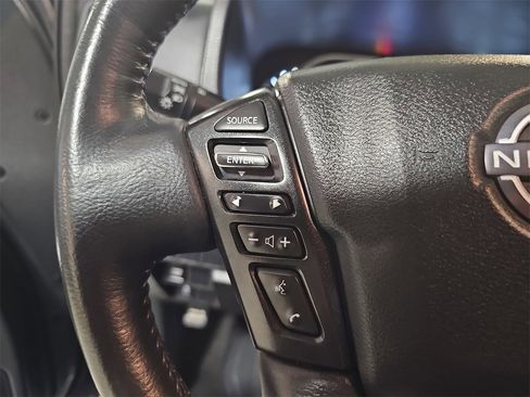 Used 2024 Nissan Frontier SV w/ SV Convenience Package image 16