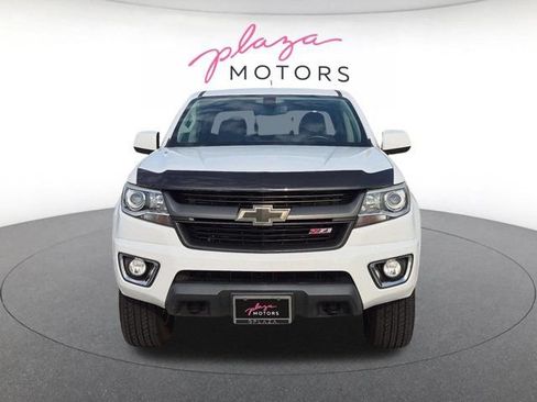 Used 2015 Chevrolet Colorado Z71 AWD/4WD image 2