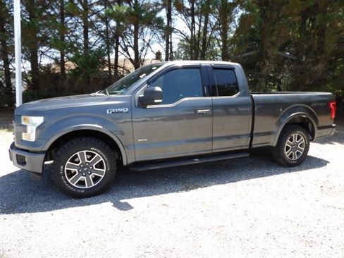 Used 2015 Ford F150 XLT w/ Equipment Group 301A Mid RWD image 1