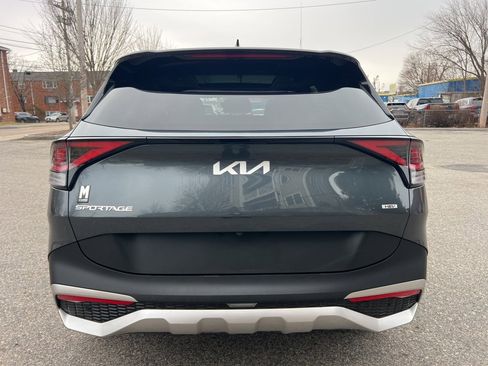 Certified 2023 Kia Sportage EX w/ EX Premium Package image 4