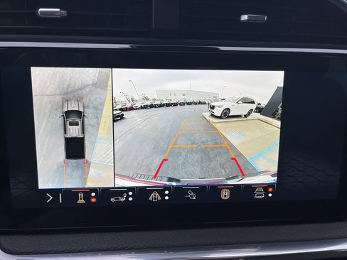 Used 2024 GMC Sierra 2500 Denali w/ Denali Reserve Package image 17