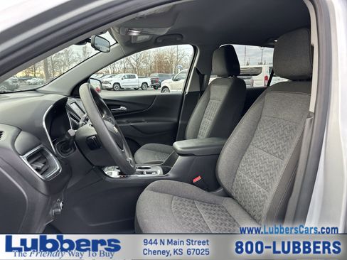 Used 2022 Chevrolet Equinox LT image 11