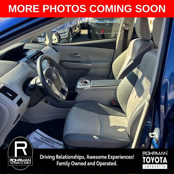 Used 2017 Toyota Prius V Four FWD image 9