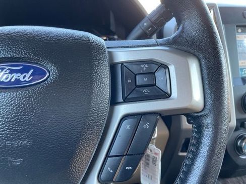 Used 2018 Ford F250 Lariat w/ Chrome Package image 19
