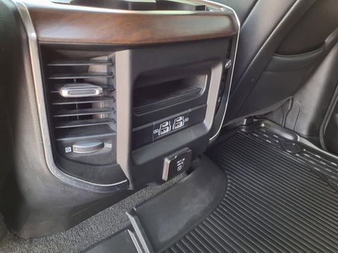 Certified 2022 RAM 1500 Laramie image 29