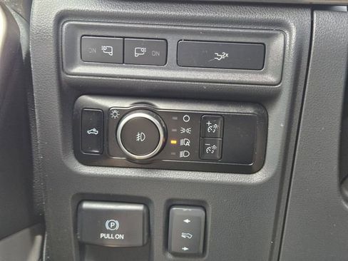Used 2023 Ford F150 Lariat AWD/4WD image 21