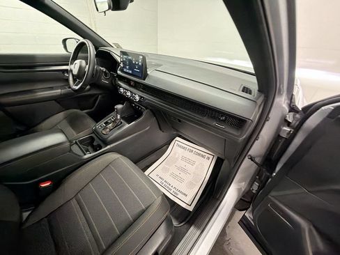 Used 2026 Honda CR-V Sport image 28