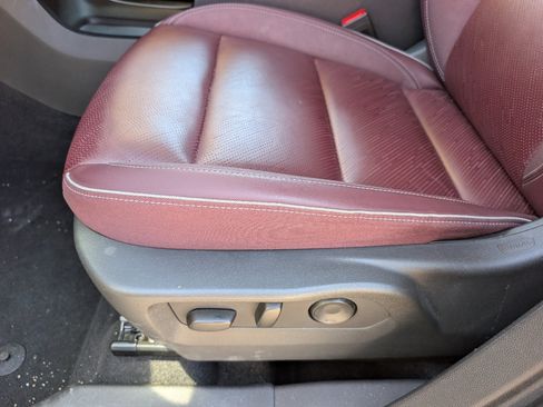 Used 2024 Buick Envision Sport Touring AWD/4WD image 20