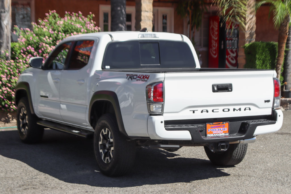 Used 2021 Toyota Tacoma TRD Off-Road w/ Technology Package AWD/4WD image 6