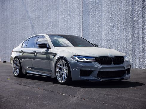 Used 2019 BMW M5 w/ Executive Package image 3