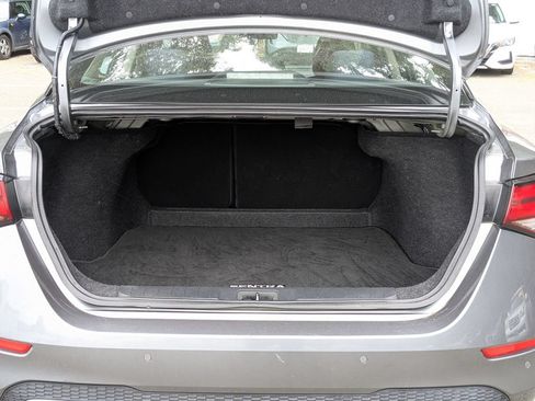 Used 2022 Nissan Sentra SV FWD image 25