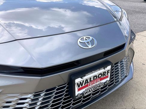 Used 2026 Toyota Camry XSE FWD image 35