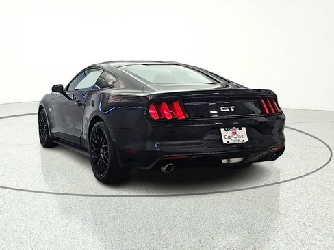 Used 2017 Ford Mustang GT w/ GT Performance Package RWD image 6