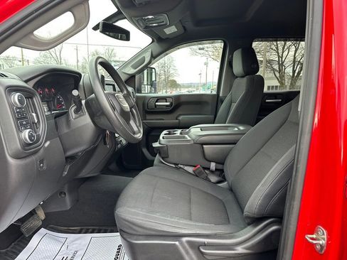 Used 2020 GMC Sierra 1500 4x4 Crew Cab w/ Sierra Value Package image 9