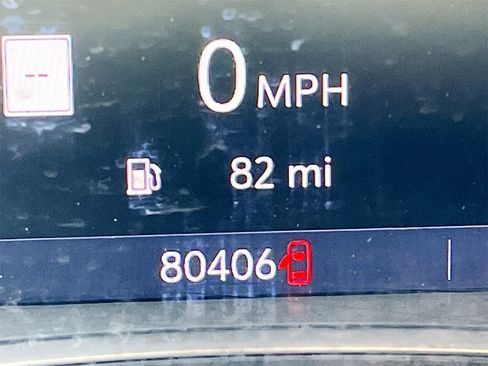 Used 2022 Chevrolet Traverse RS image 12