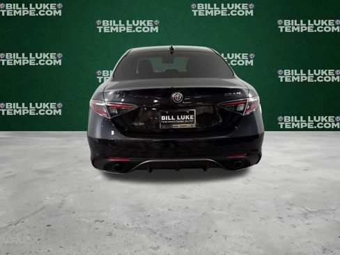 Used 2025 Alfa Romeo Giulia AWD image 7