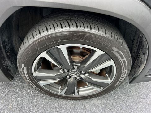 Used 2019 Lexus UX 200 w/ Accessory Package 2 FWD image 12