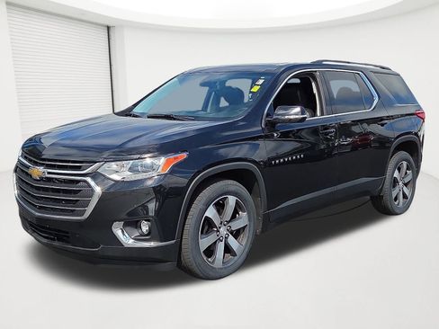 Used 2019 Chevrolet Traverse LT w/ LT Premium Package image 1