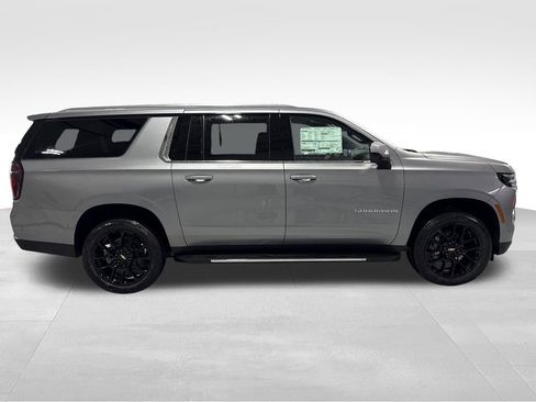 New 2026 Chevrolet Suburban LS w/ Max Trailering Package AWD/4WD image 51